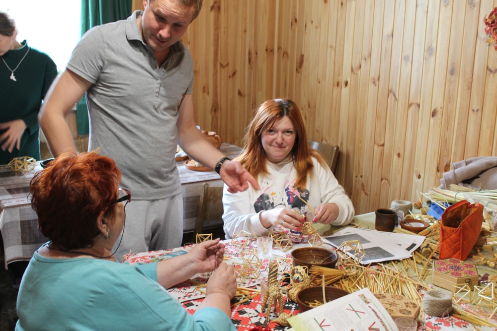 Відродження народних ремесел для розвитку екологічних спільнот, громад та ВПО