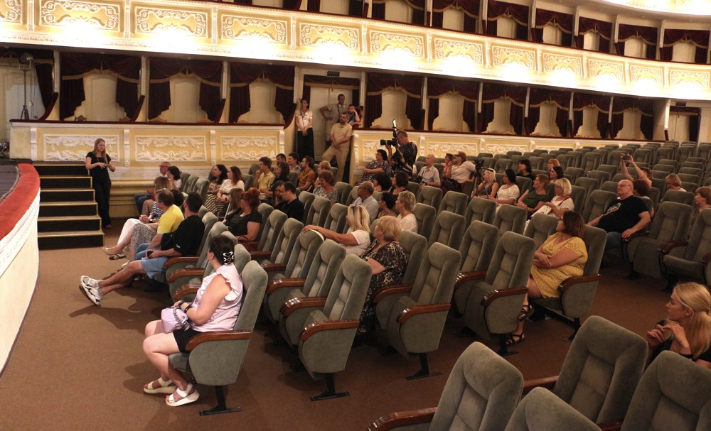 творча зустріч-обговорення 23.06 Ігор Єрмолаєв33.webp