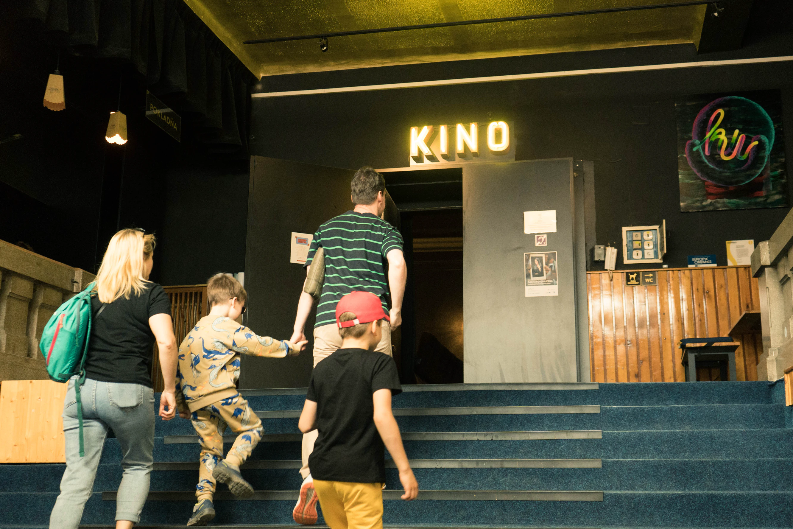 «Більше, ніж просто покази» — як SoliDARE створив креативний осередок для українських кінематографістів у Європі